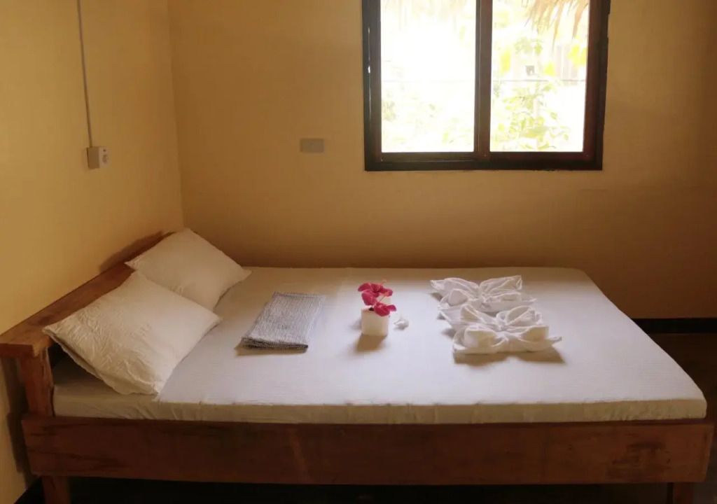 Pesangan Surfcamp Hotel