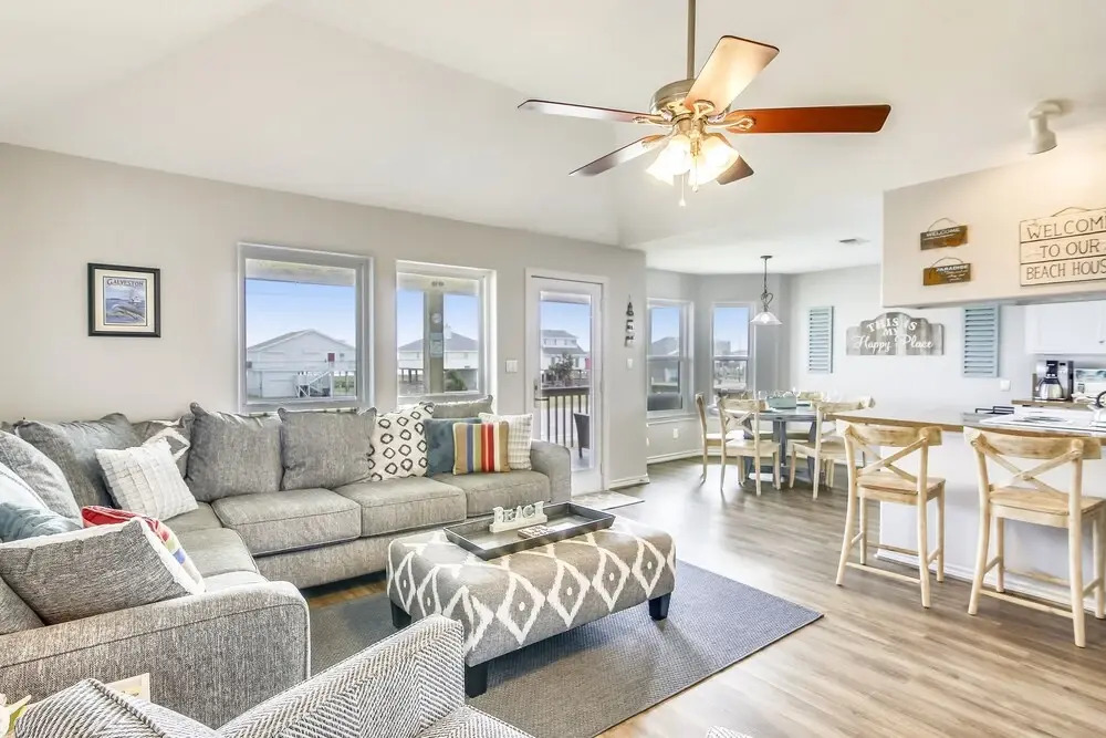Sea Isle Surprise 3 Bedroom Home