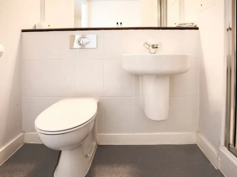 Comfortable Holiday Home In Liverpool Near City Centre