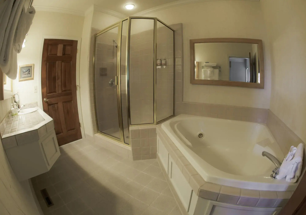 Pine Ridge Inn