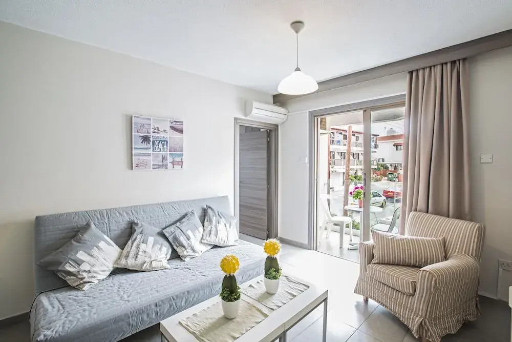 Ayia Napa Holiday Apartment So3