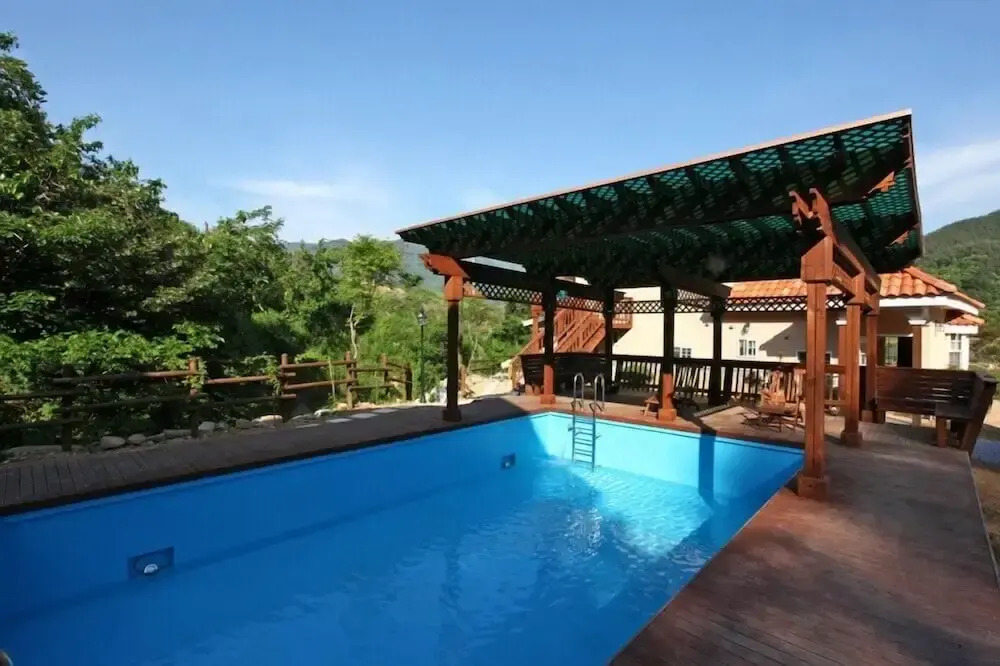 Healing Resort Maple Village hue