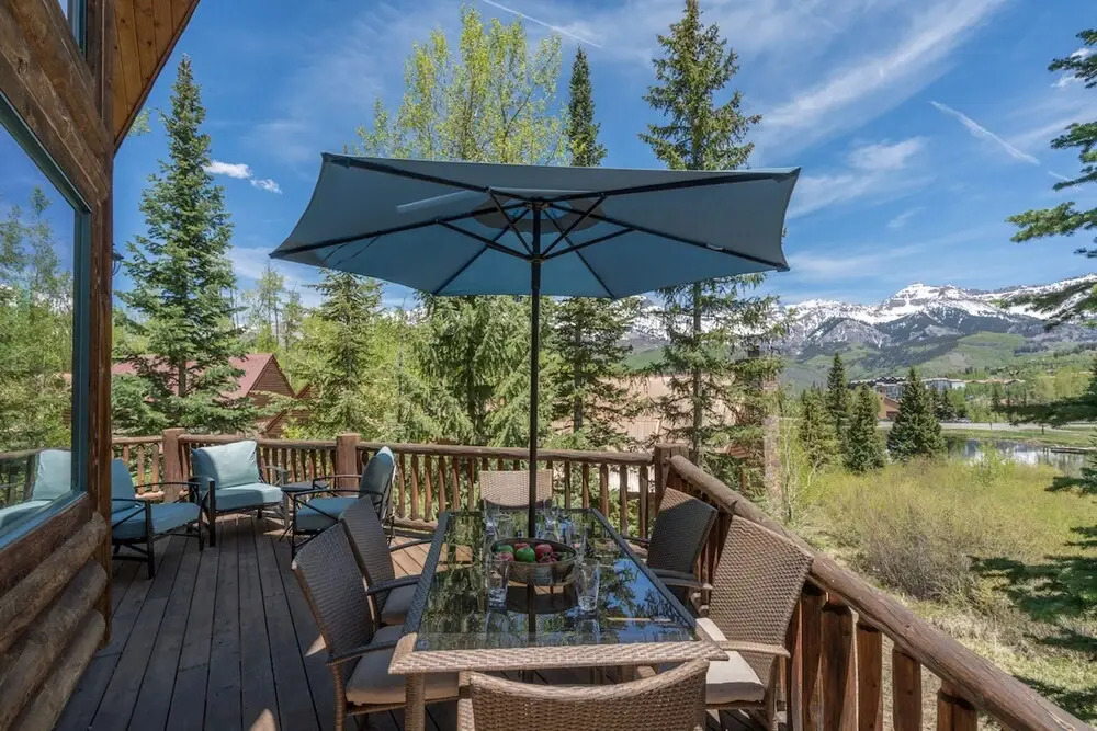 Mountain Melody by Exceptional Stays