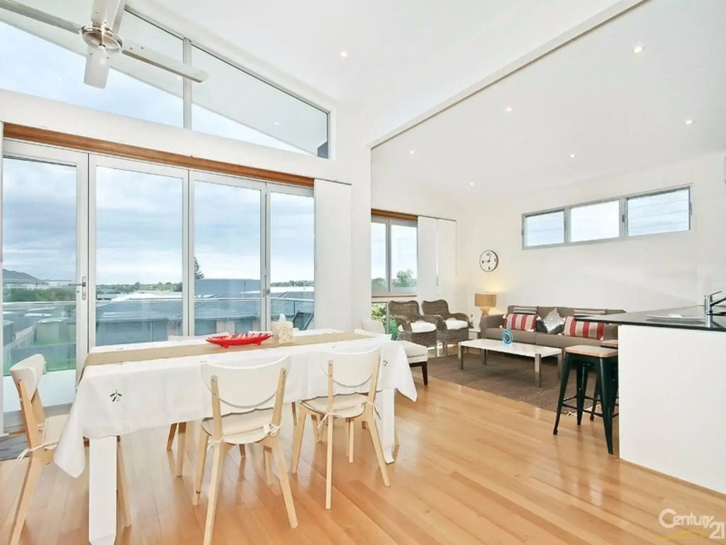 Surfers Lodge Seaford