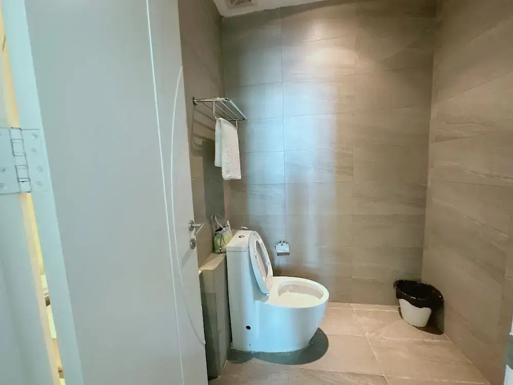 Infinity 28 Hotel and Residence