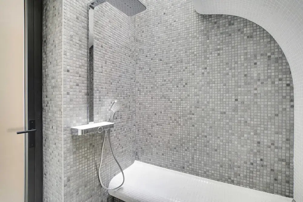Superb Apartment With Hammam -4br/12p- Bastille