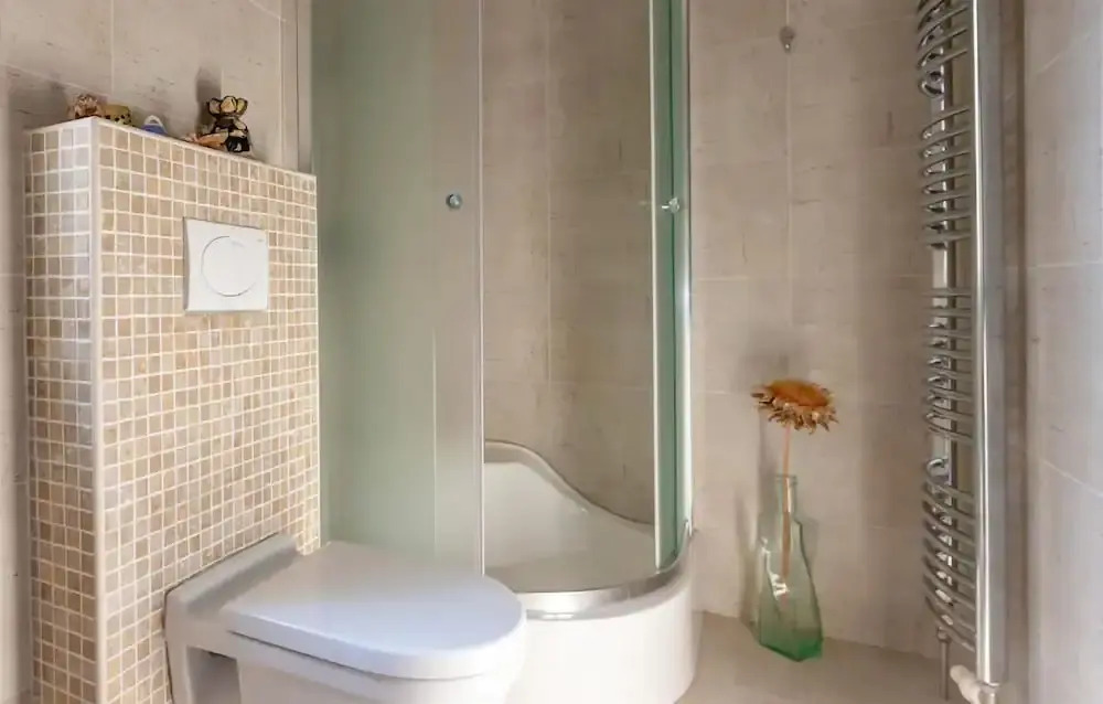 Beautiful Home in Bobovisca - Milna With Wifi and 3 Bedrooms