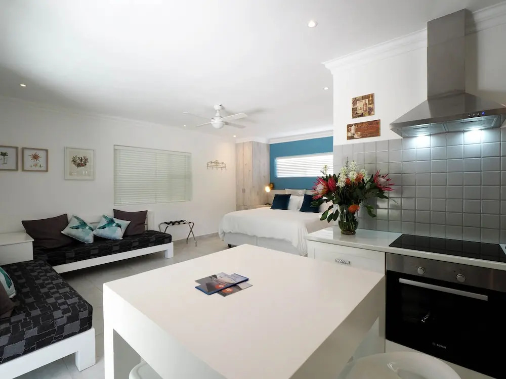 Waterland Lodge