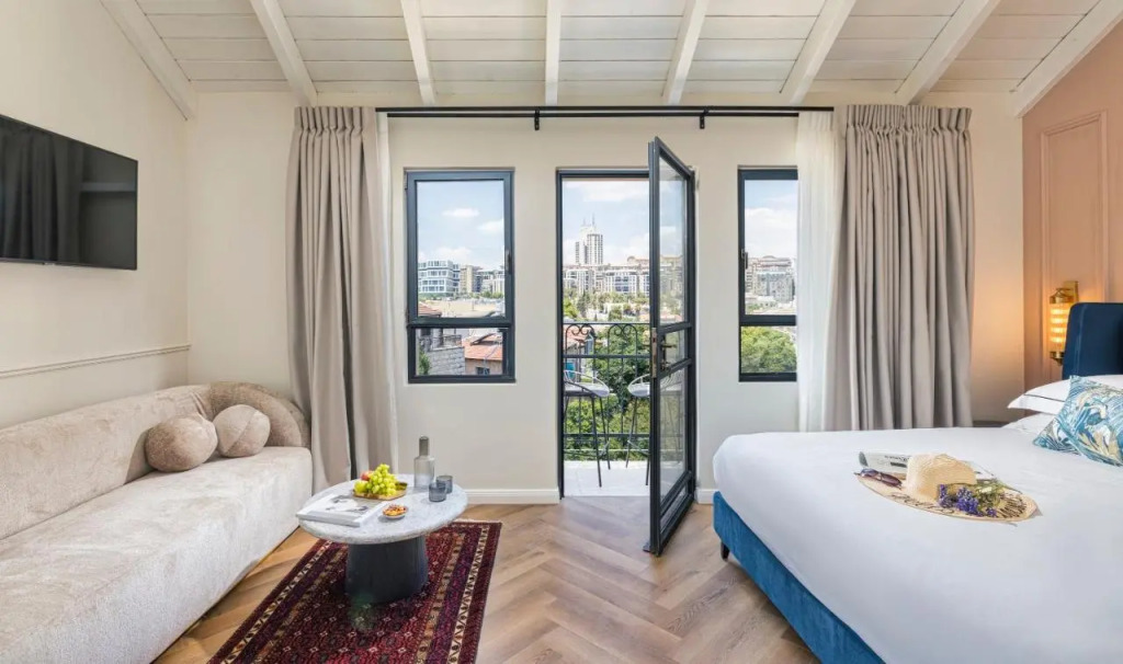Villa Albi - Machne Yehuda Hotel