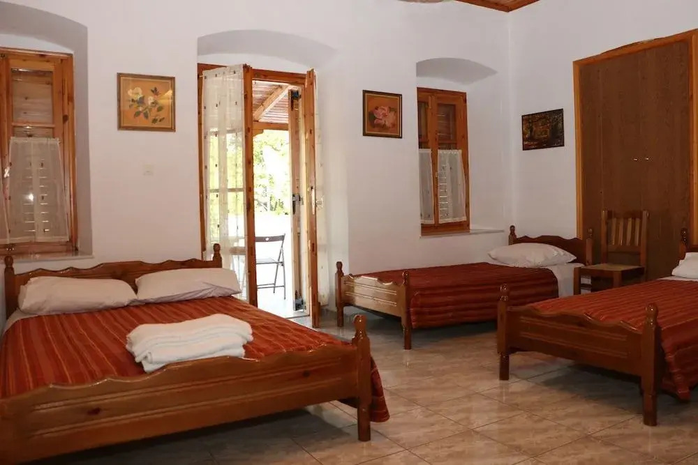 Maleatis Apollo Guesthouse