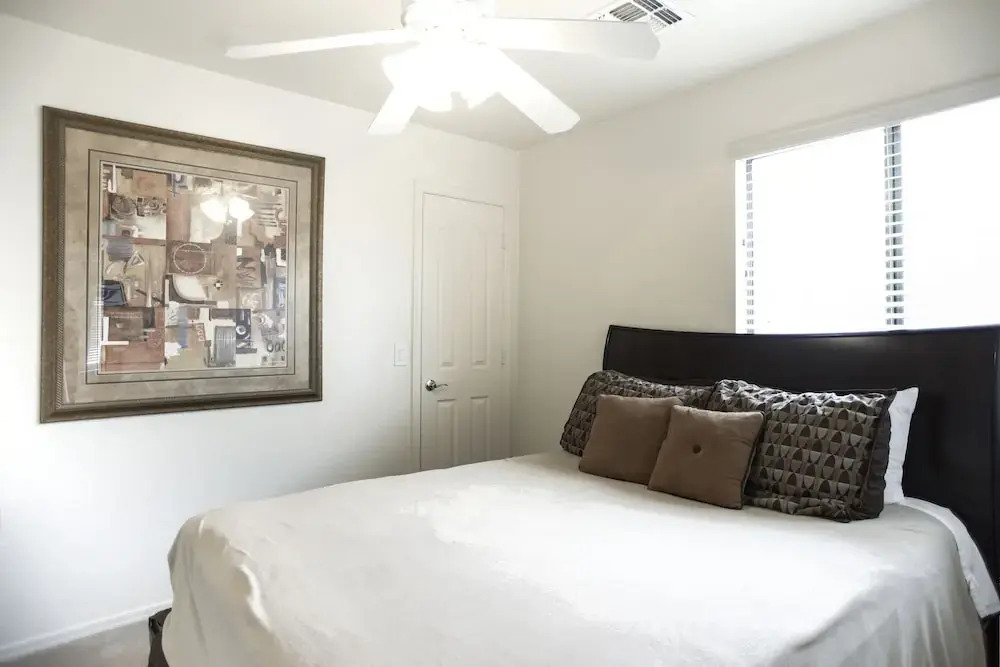 Glendale - 4 Bedroom Home