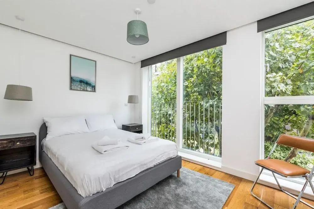 NEW Modern 2BD Flat in Shoreditch With Balcony