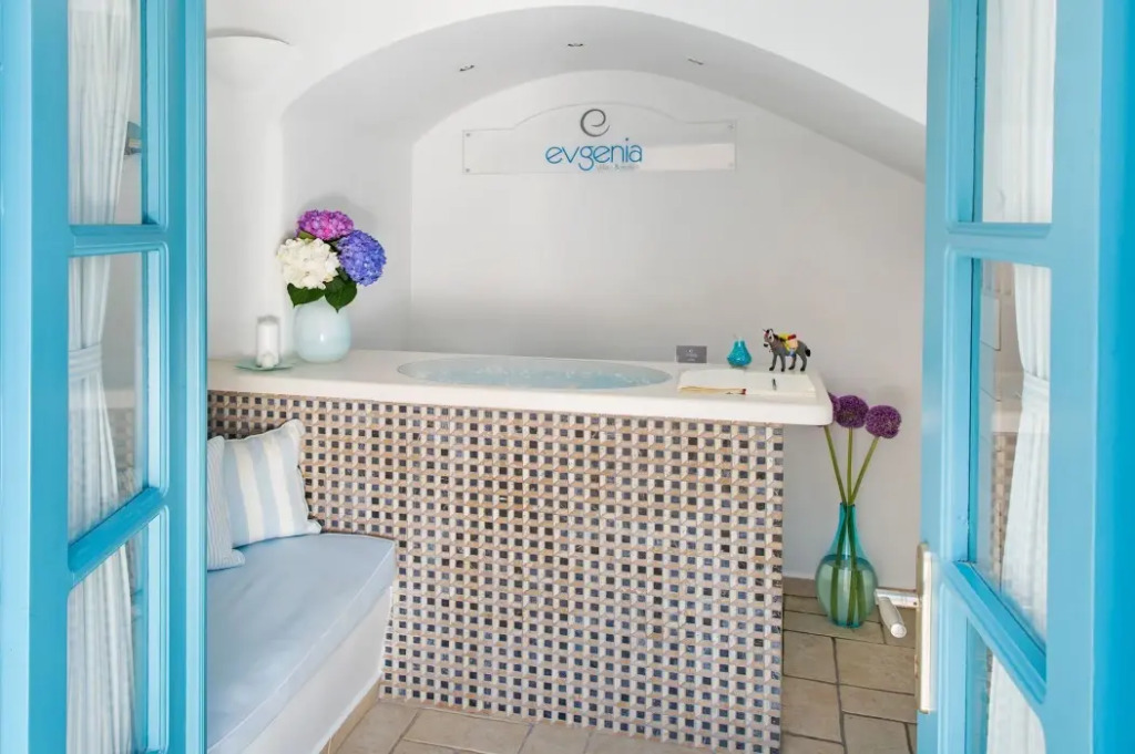 Evgenia Villas & Suites by Calm Collection