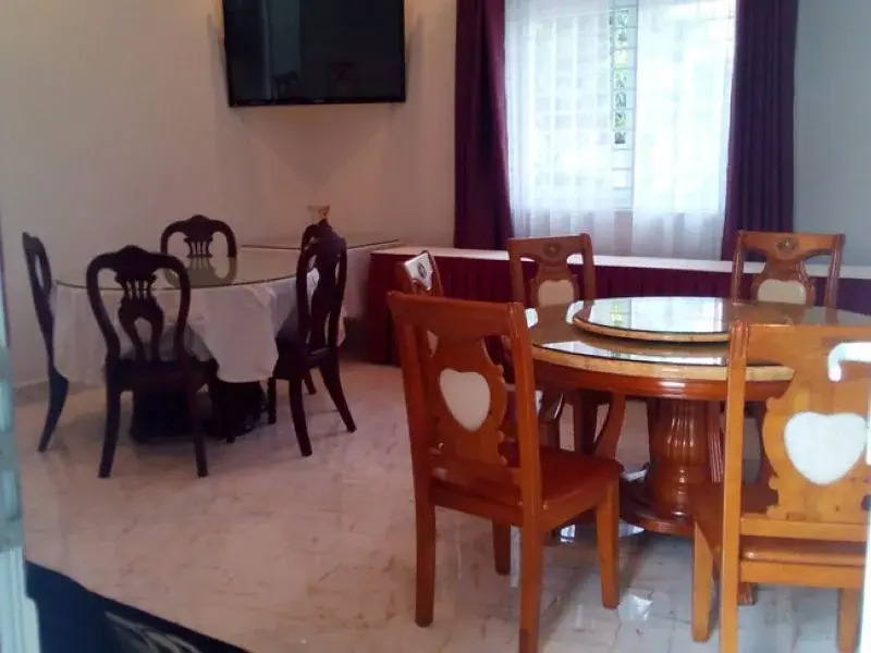 Khách sạn Thảo Anh