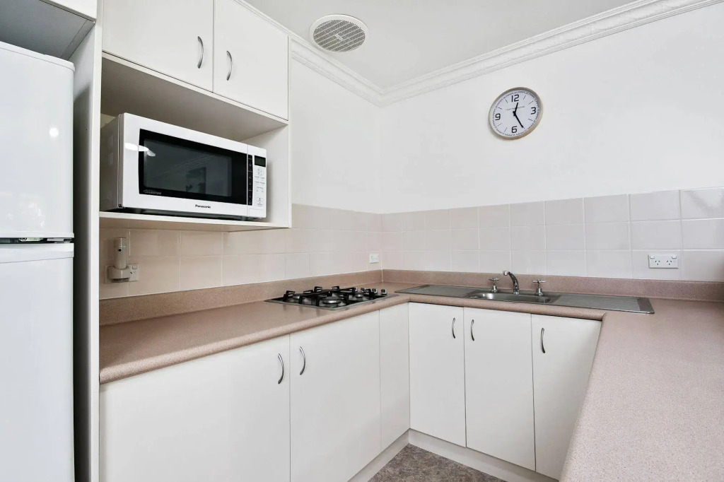 Lorhiti Apartments