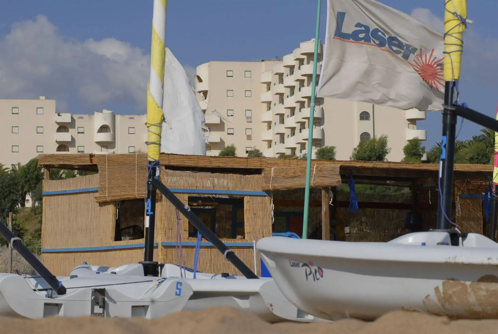 Paradise Beach Resort