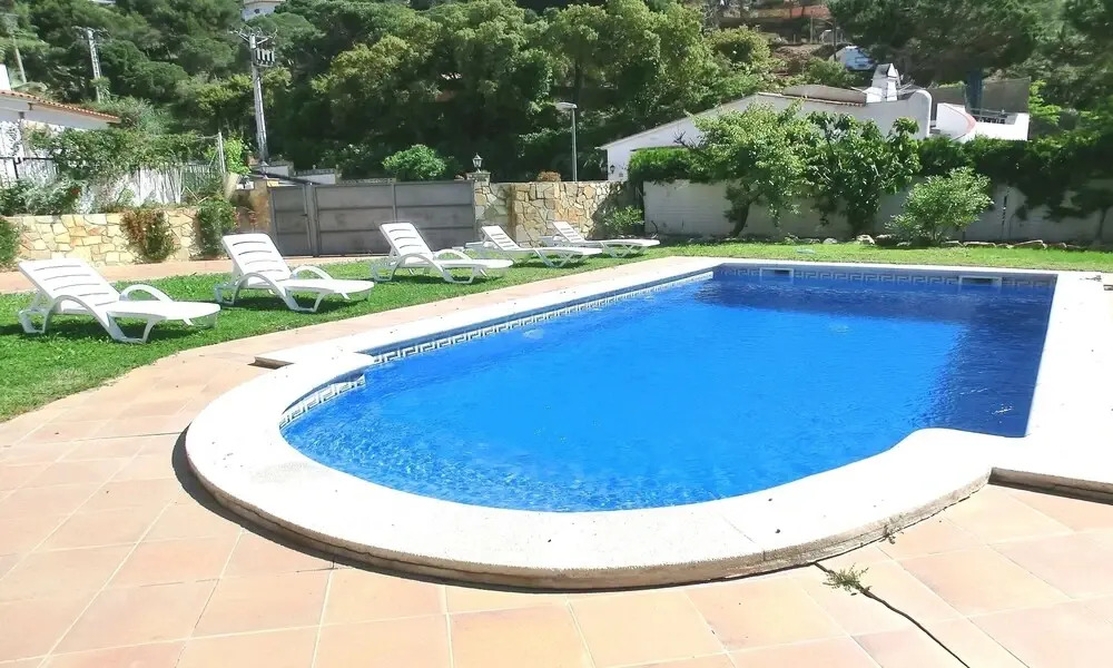 Villa - 3 Bedrooms with Pool - 104654