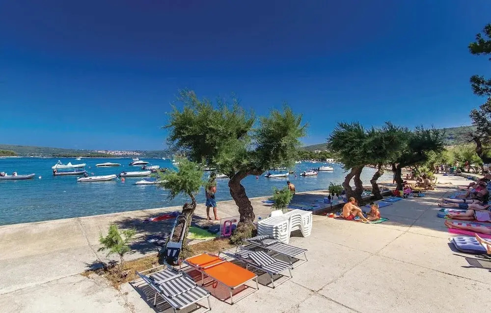 Beautiful Home in Kornic With Wifi and 3 Bedrooms