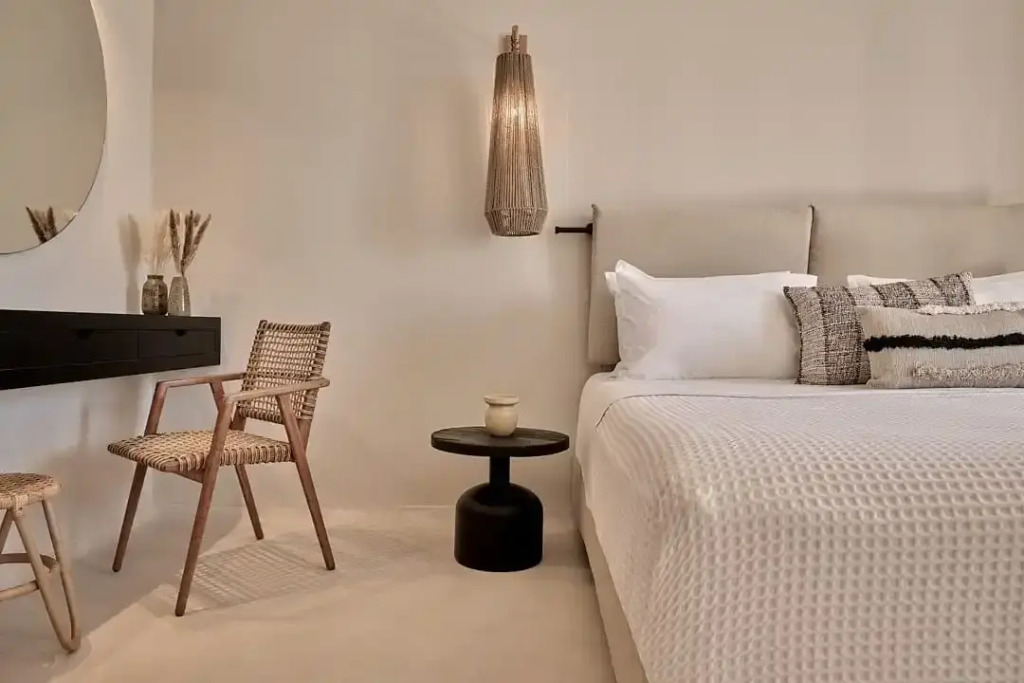 Utopia Hotel