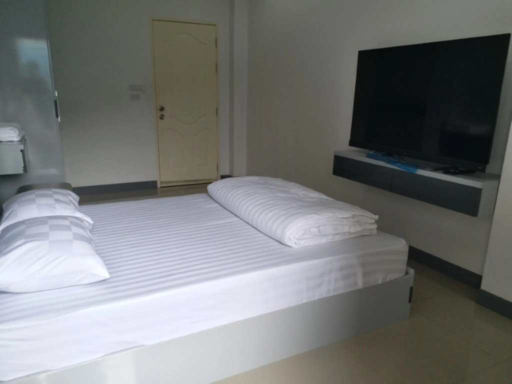 OYO 1159 K and K Apartment