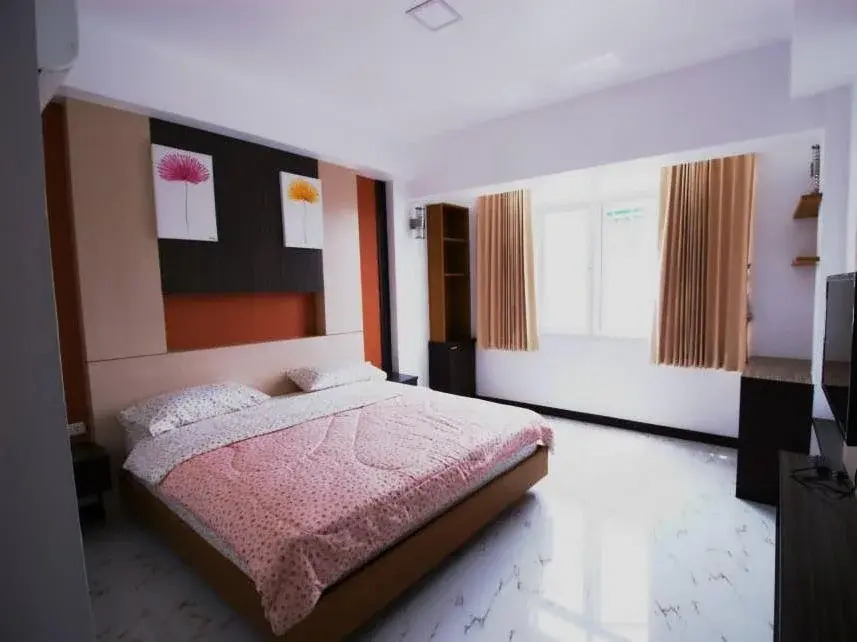 Namfah Boutique(น้ำฟ้า บูติก)
