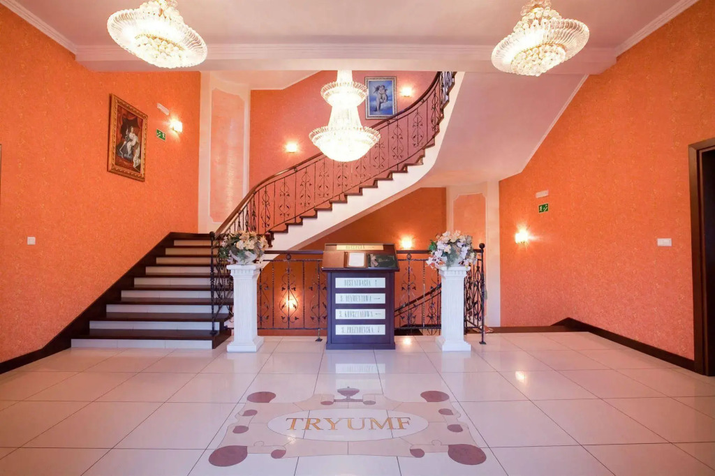 Hotel - Dworek Tryumf