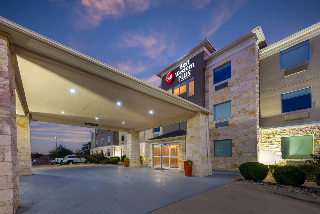 Best Western Plus Killeen - Fort Hood Hotel & Suites