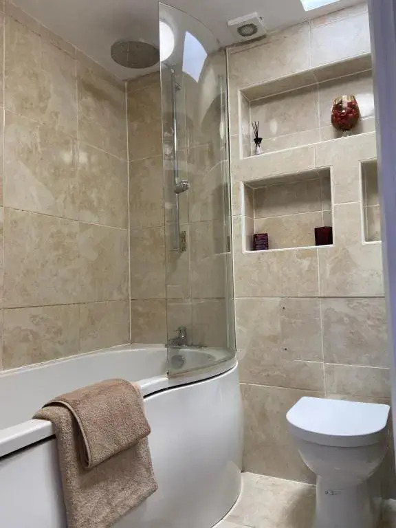 Teign Townhouse within reach of the beach
