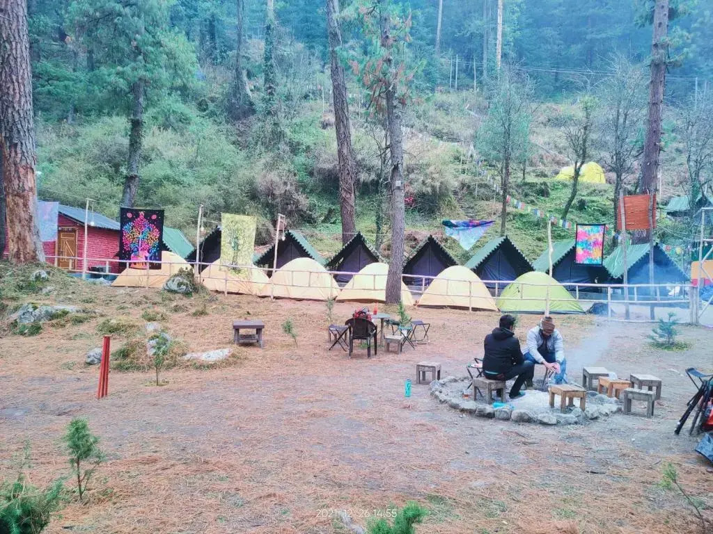 Himtrek Riverside Camps, Kasol