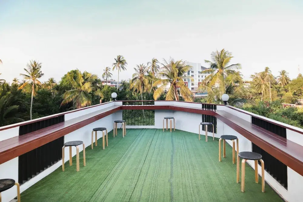 Sleepbox Hostel Suratthani