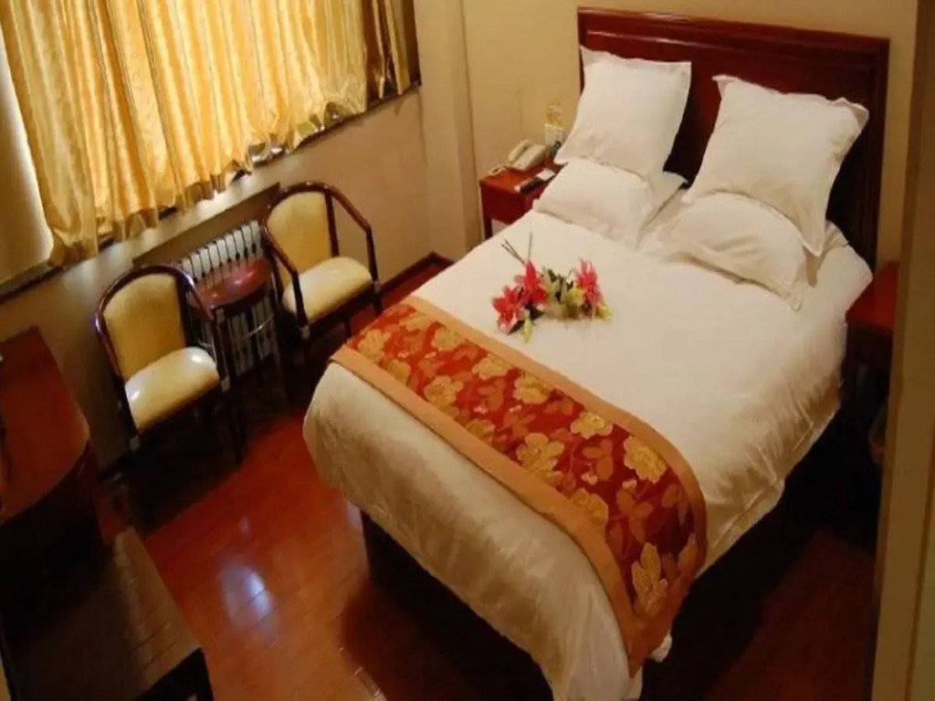 Greentree Inn Shandong Jinan Shanda Road Technology Markets Business Hotel