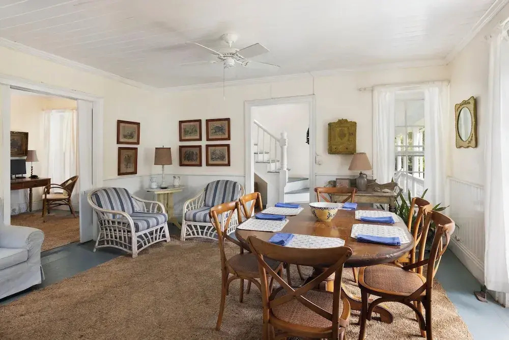 Captain'S Cove: Historic House Near Town And Beach