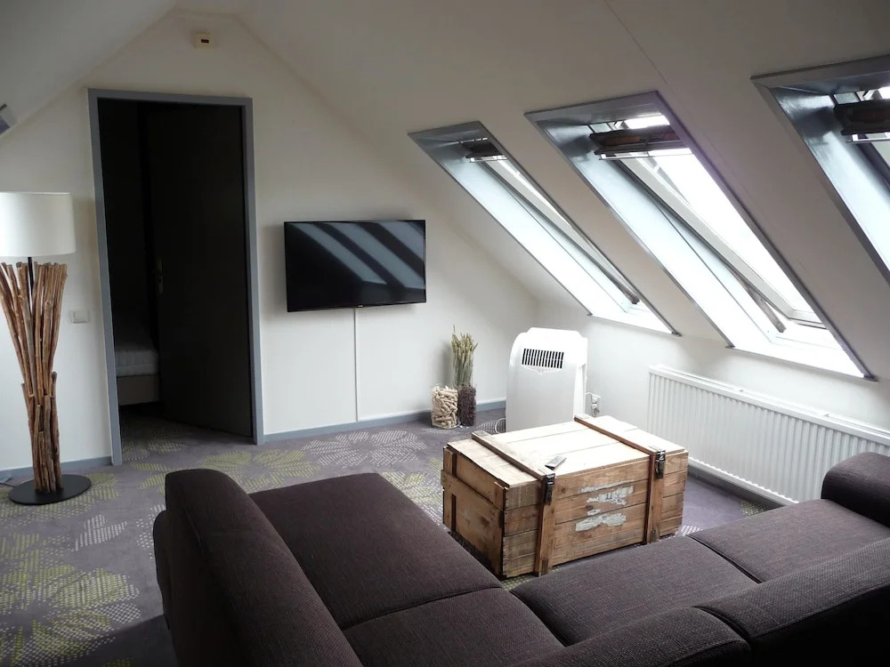 Hotel Sportsbar & Brasserie Dorhout Mees