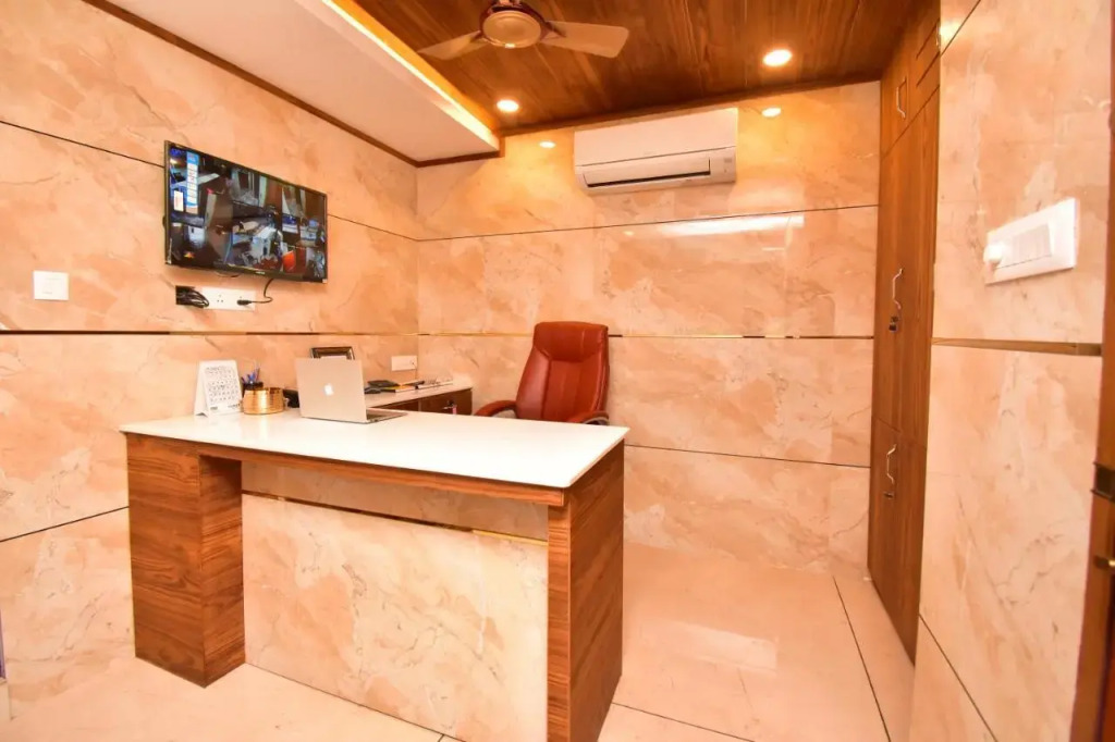 Hotel orchid suites Cochin