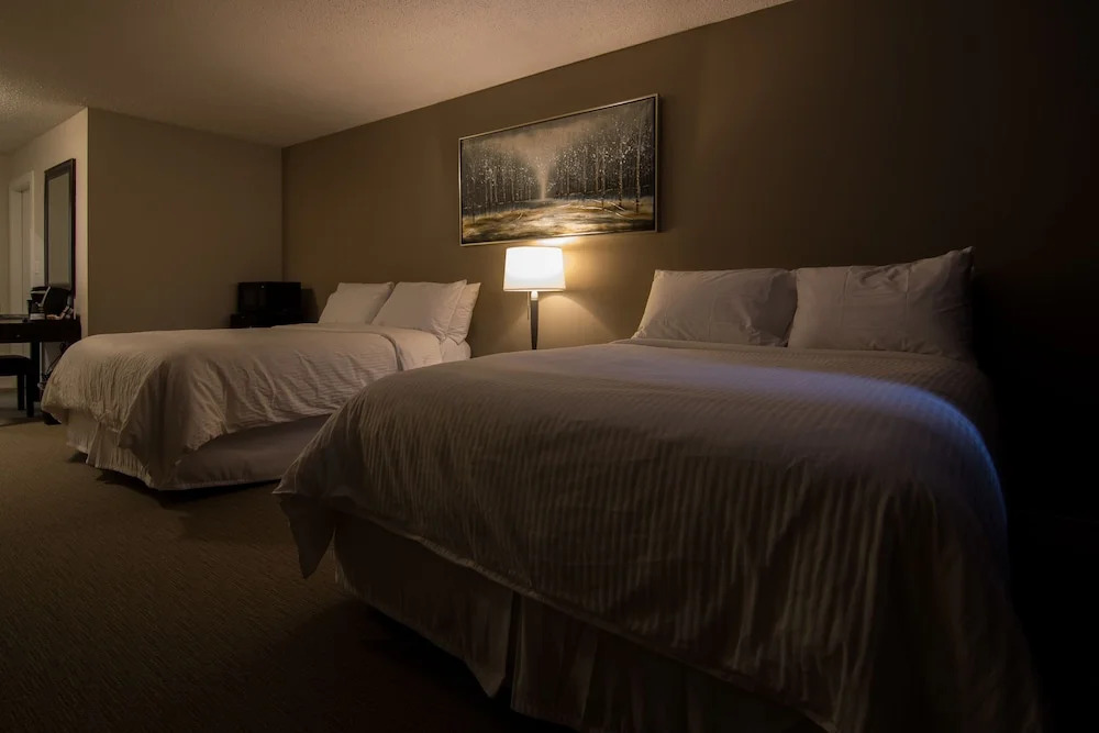 Northwood Plaza Hotel