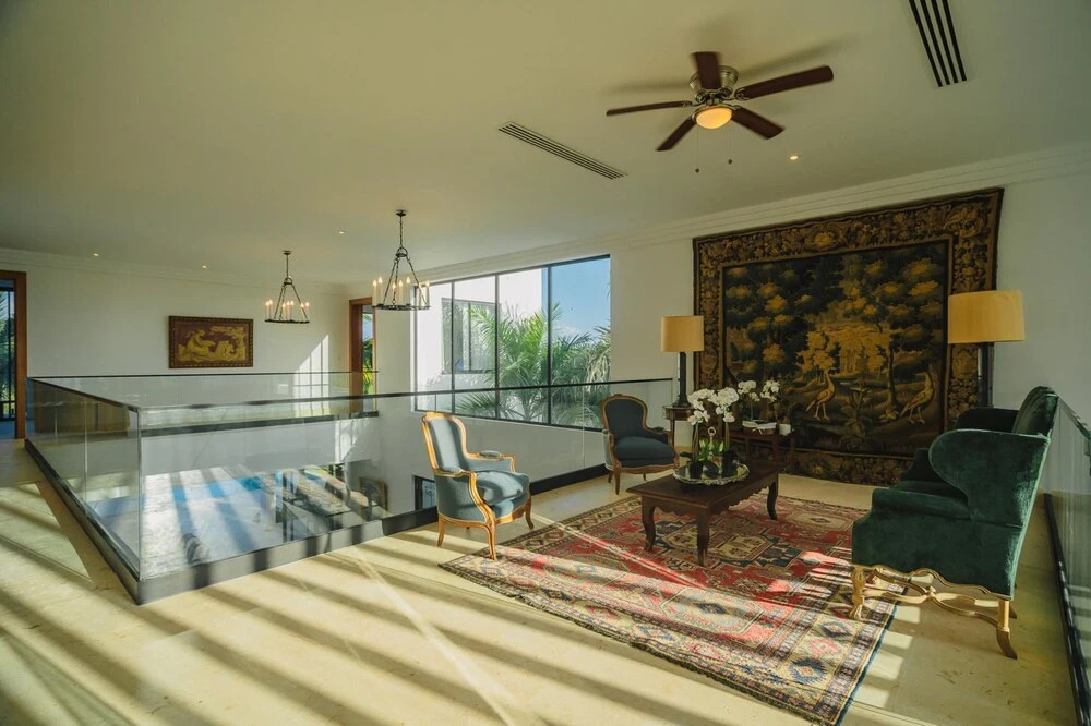 New Lake Front Villa in Golf and Beach Resort