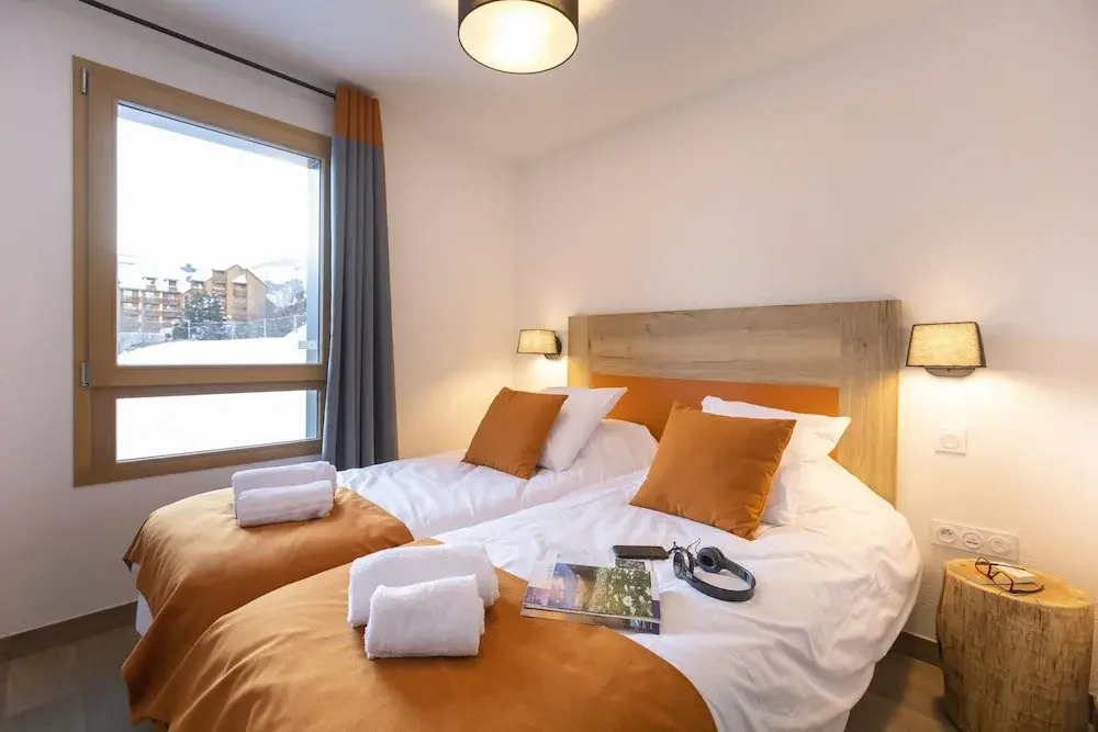 Apartment in Les Deux Alpes Near Ski Area