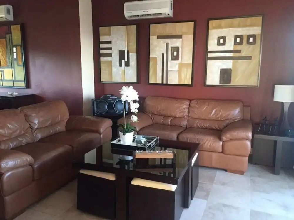 3 Bedroom House , 3 Pools & Gym home