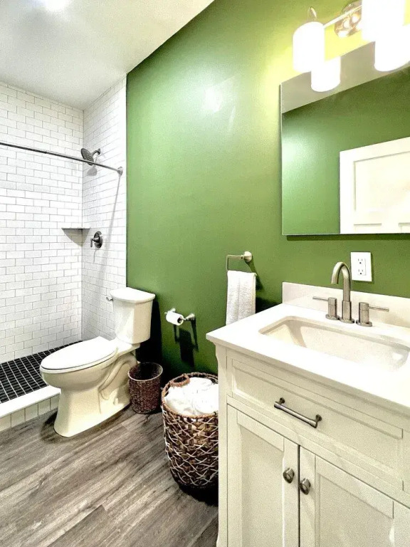 Creekside Suites