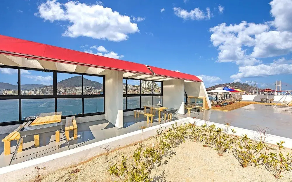 Adel Pension