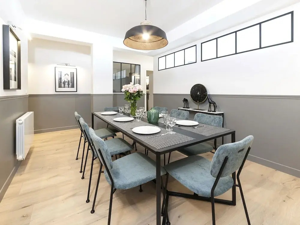 Luxury 3BDR Le Marais III by Livinparis