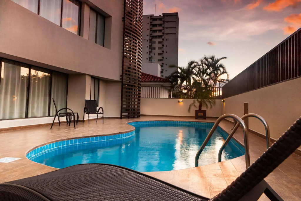 Mai Suites Apart Hotel