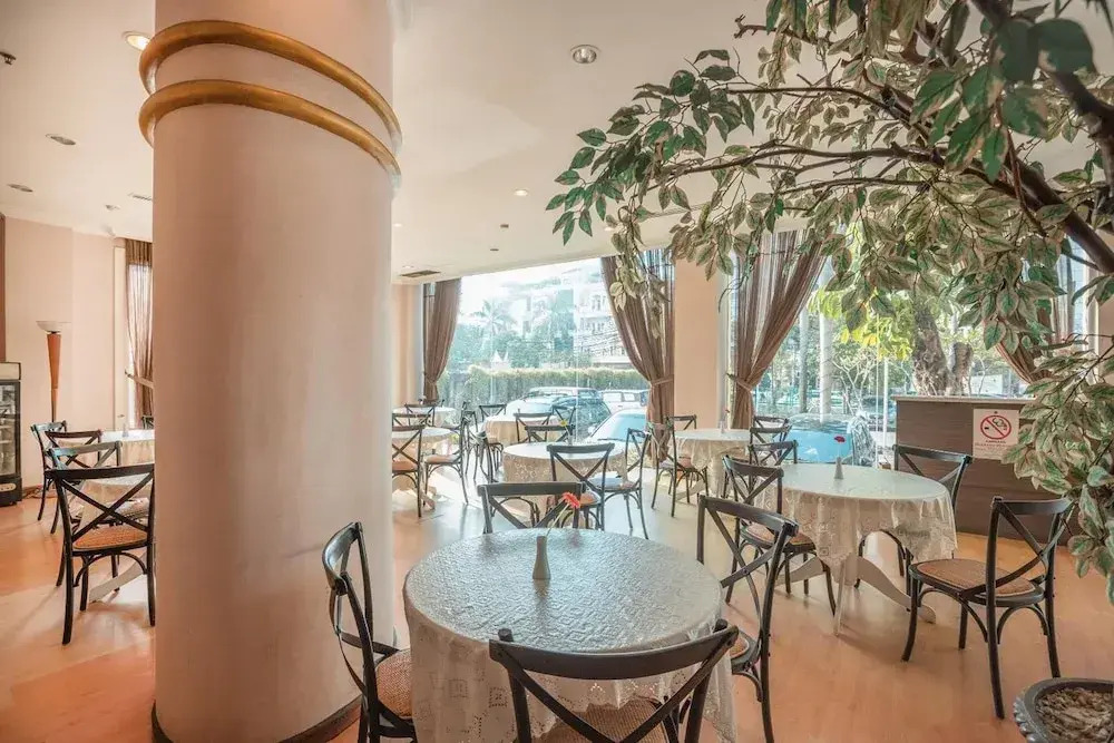 Hotel Bulevar by OYO Rooms