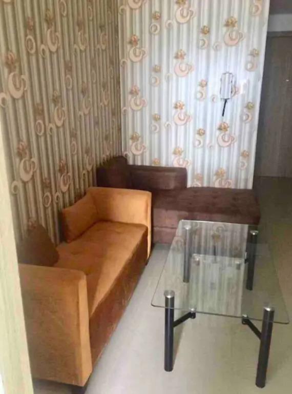 Shore Residences Near Moa