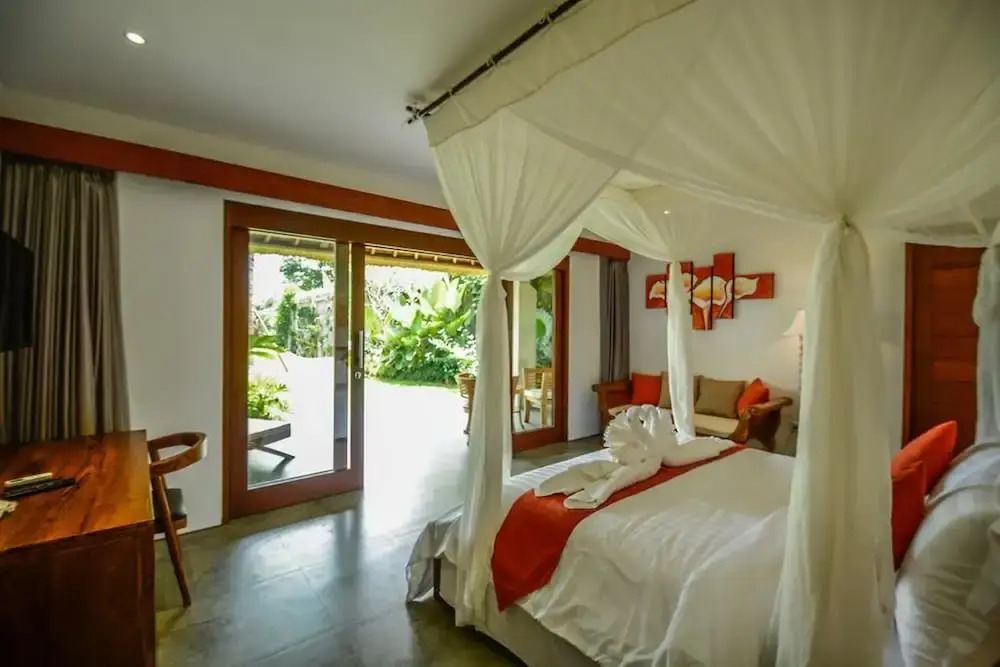 The Pandora Hotel