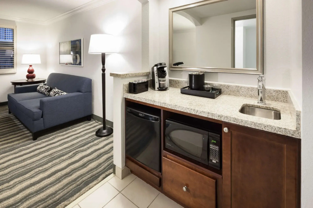 Embassy Suites by Hilton Tampa Brandon