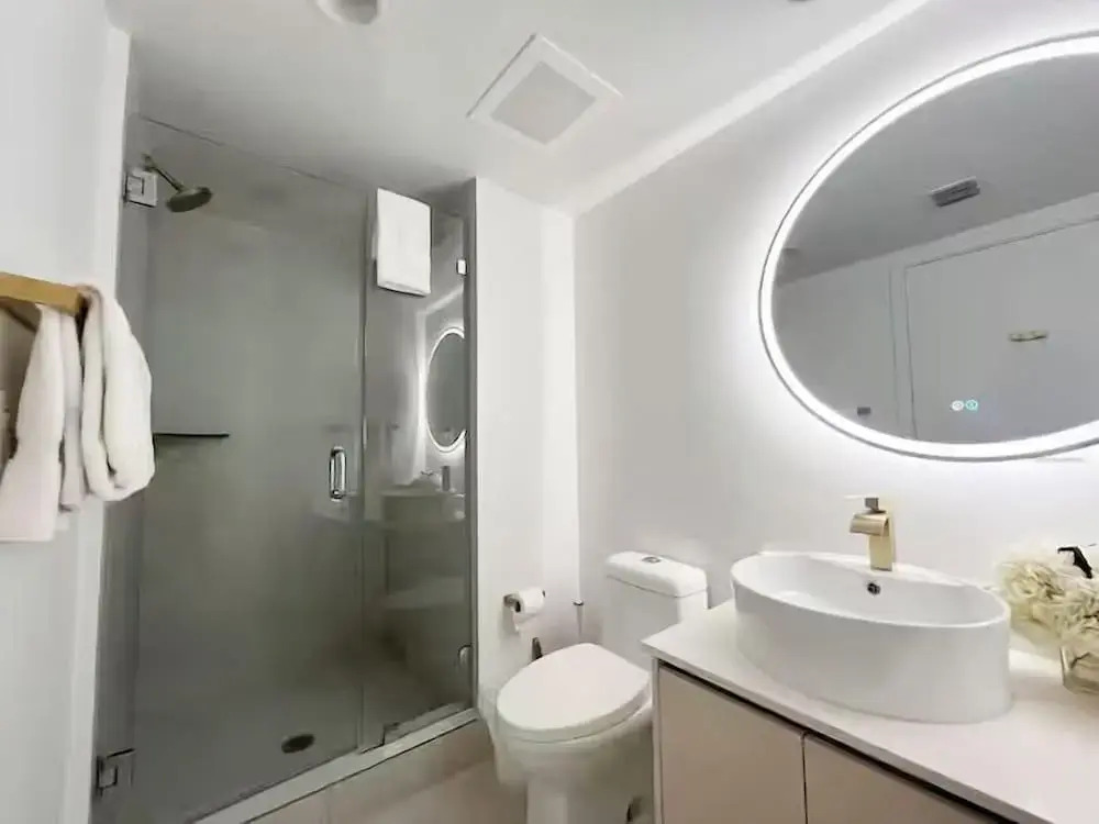 Luxury Ocean Views Apt 1208