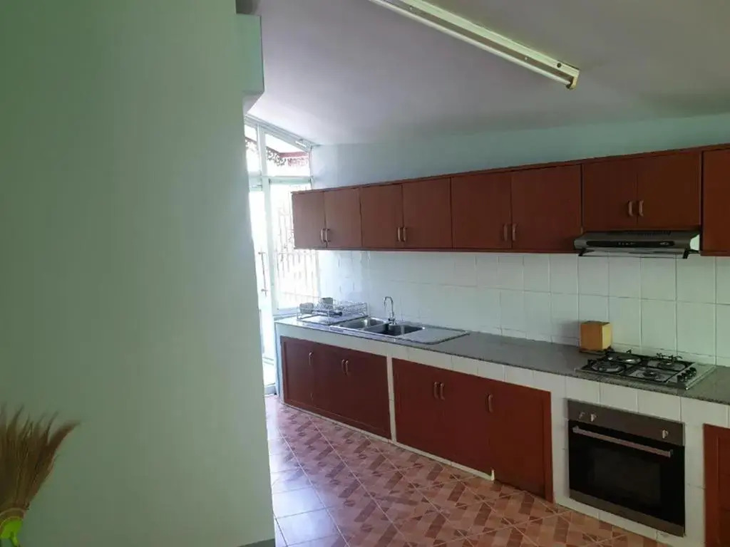 Karun House Chiang Mai, bungalow for 6 in a quiet neighborhood