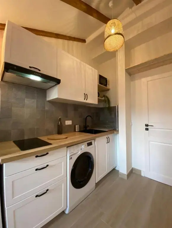 Lovely 1 Bedroom Apartment - Heart of Nice