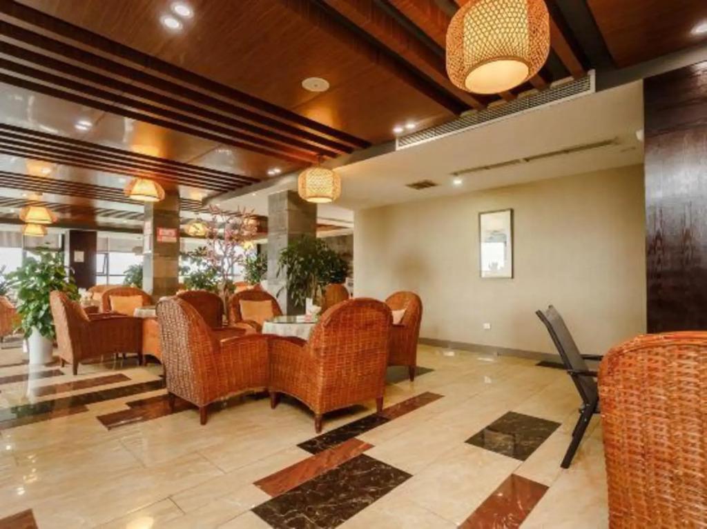 jincheng Hotel